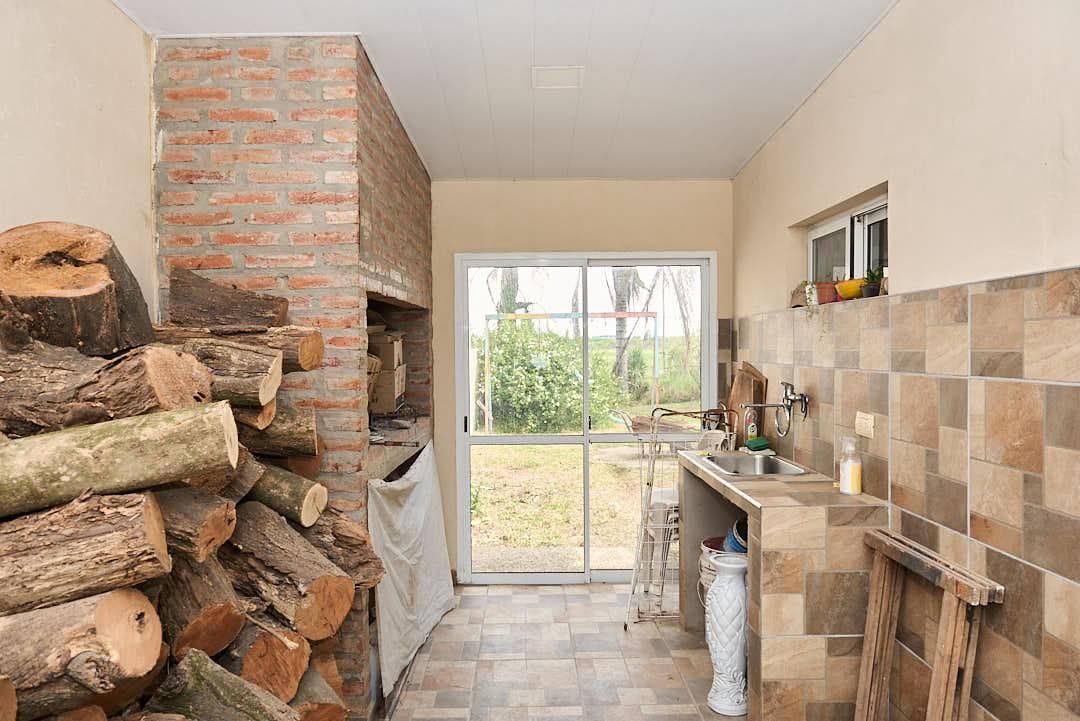 Imagen de la propiedad CASA EN VENTA CON TERRENO CALLE CHURRARIN 3200